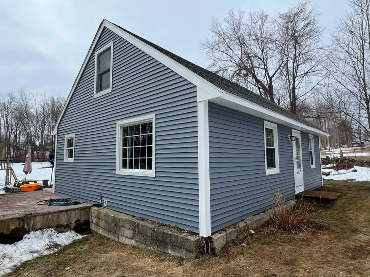 Wall Insulation to Finished Siding thumbnail - Siding project in Atkinson, NH